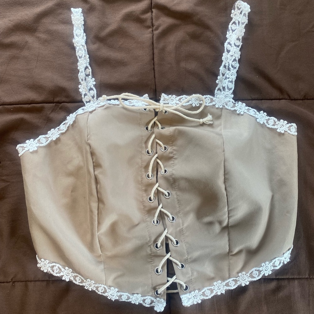 Tan corset cottagecore top with white flower embroidery